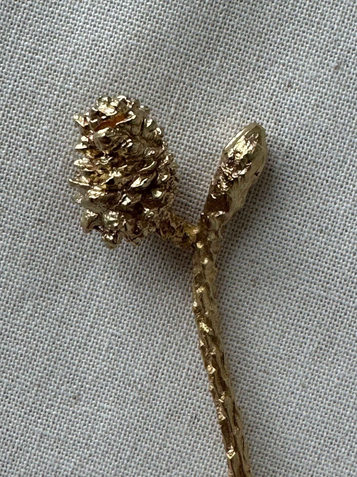 Gusangnamu Brass Dessert Pick