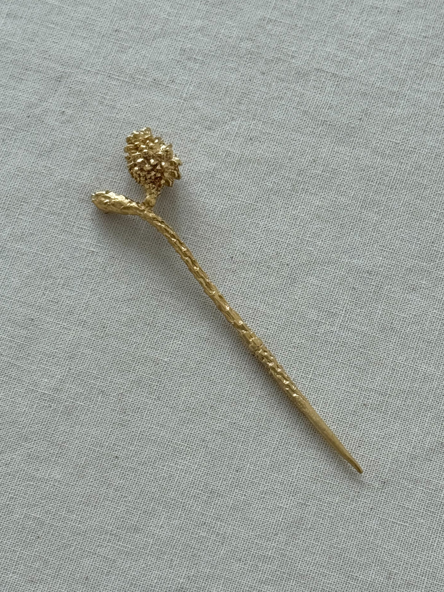 Gusangnamu Brass Dessert Pick