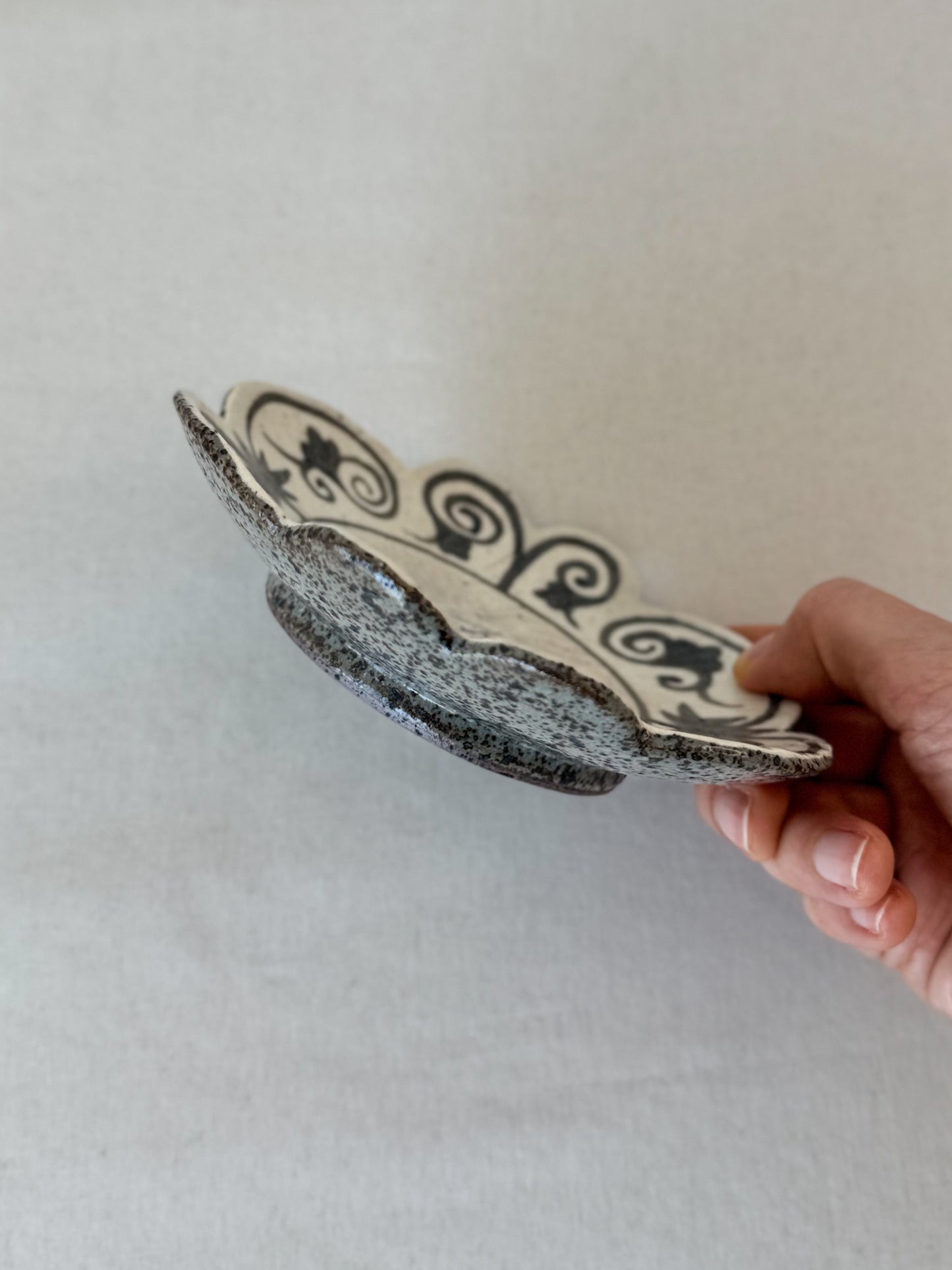 Scalloped Buncheong Vine Plate IV