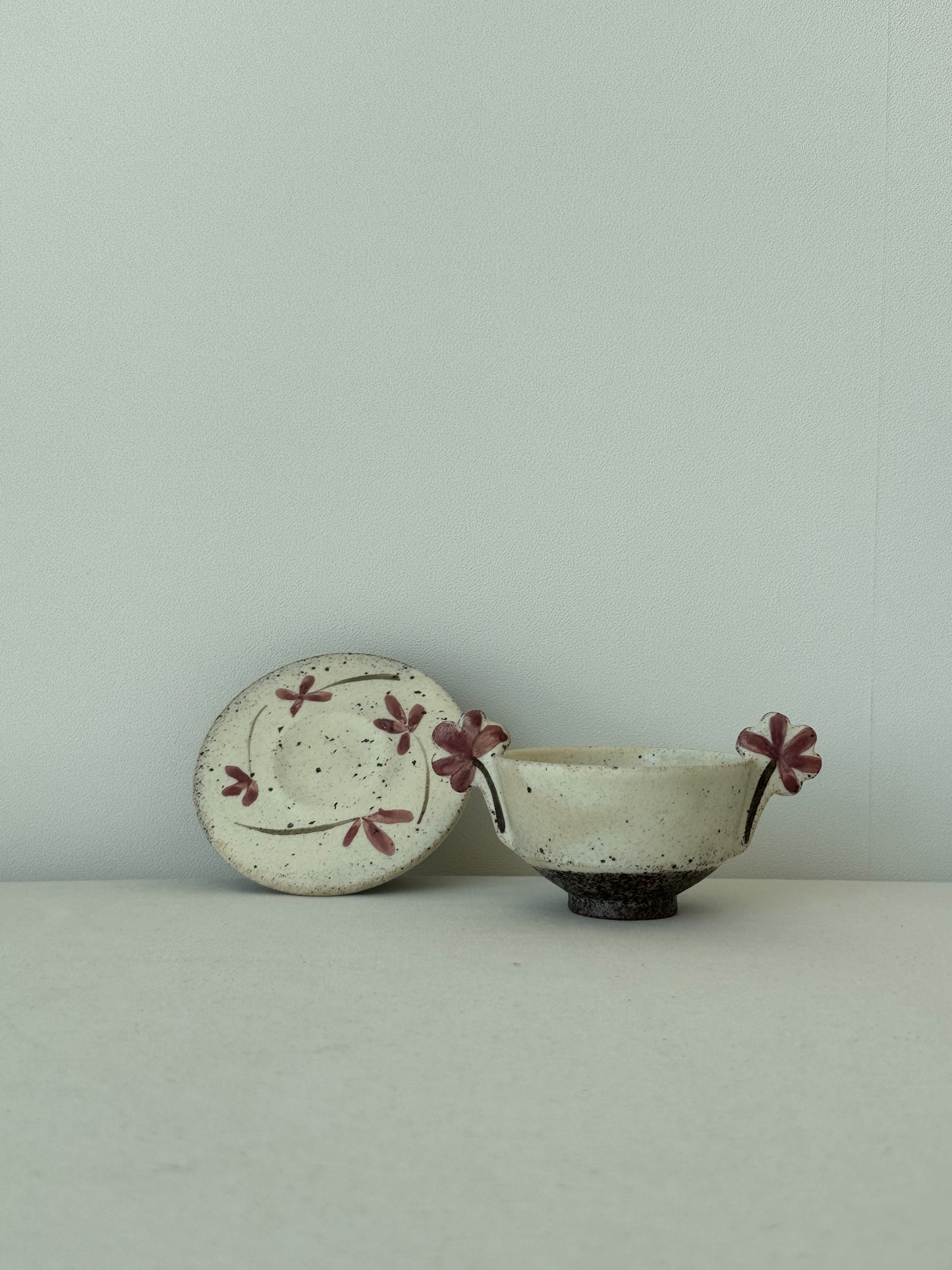 Buncheong Yang-i Teacup Set - Flower I