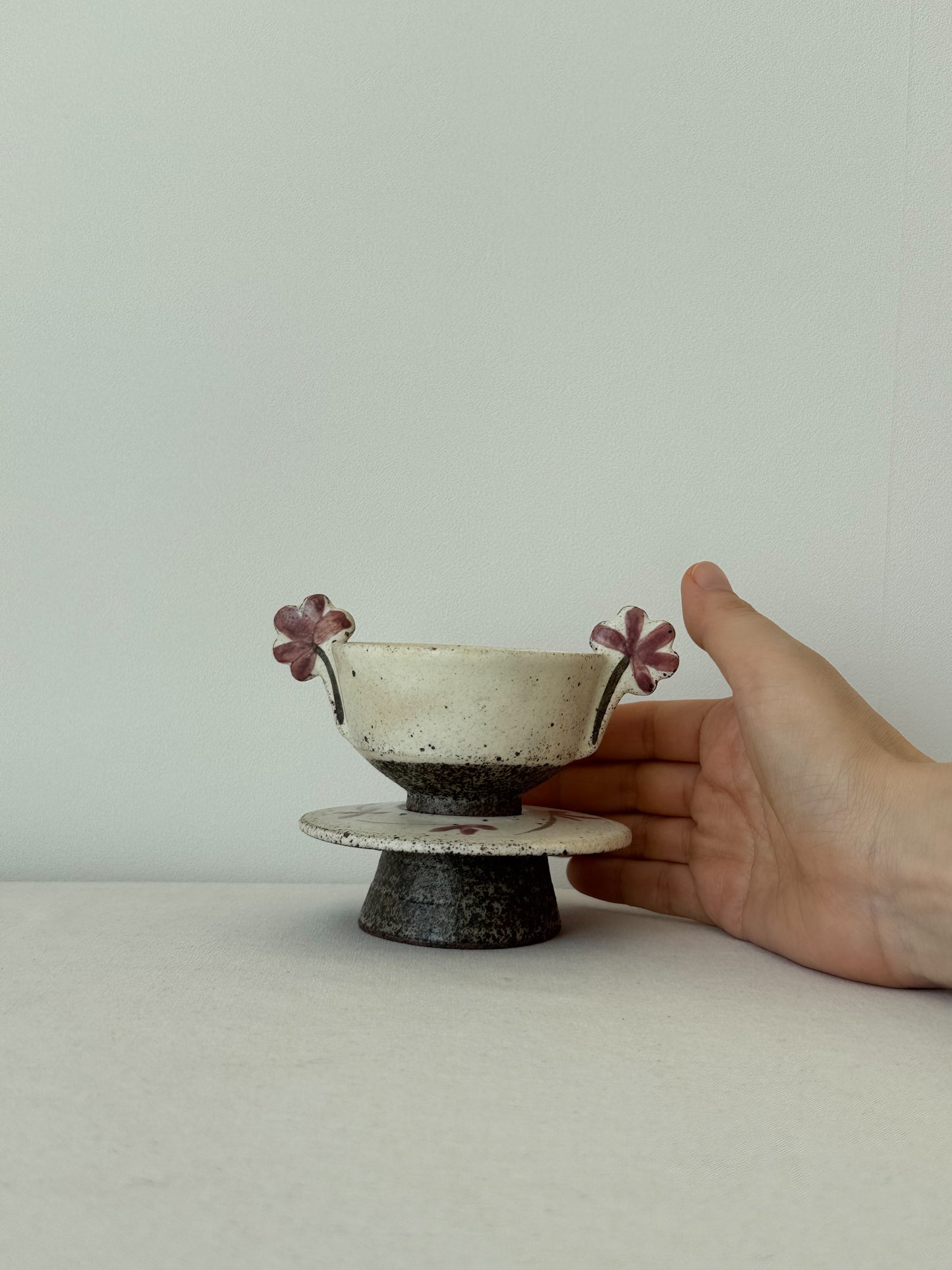 Buncheong Yang-i Teacup Set - Flower I