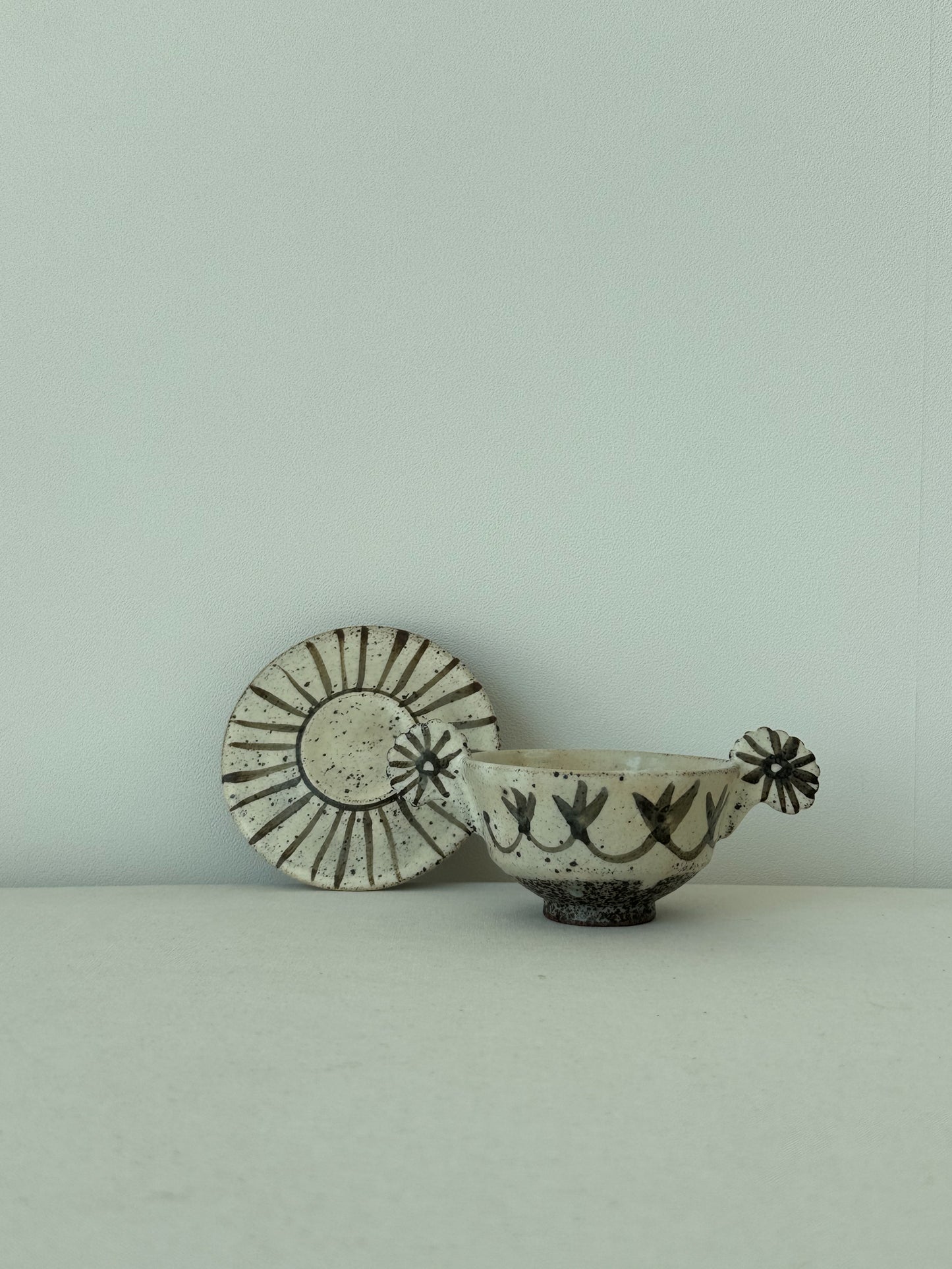 Buncheong Yang-i Teacup Set - Flower III