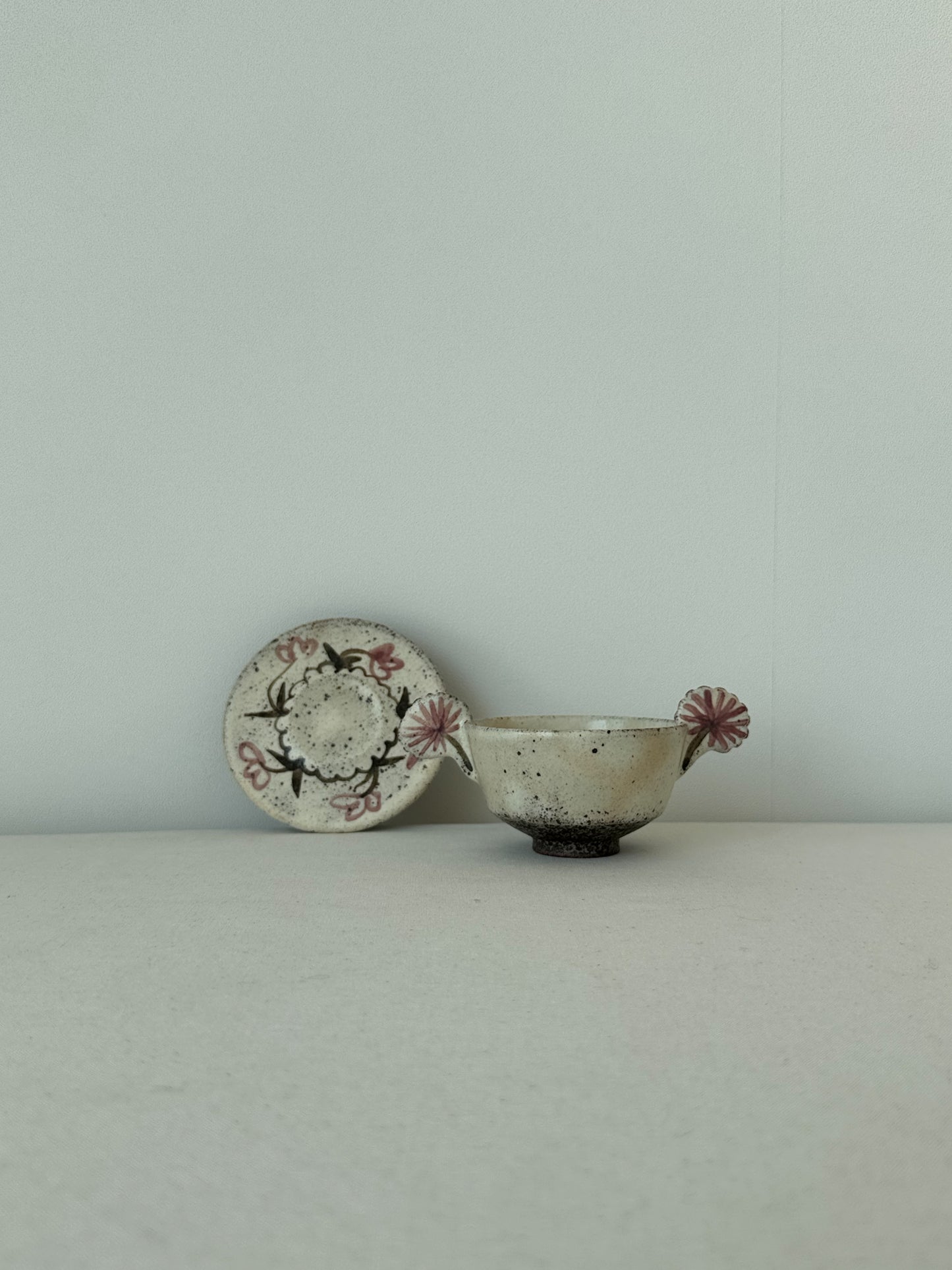 Buncheong Yang-i Teacup Set - Flower IV