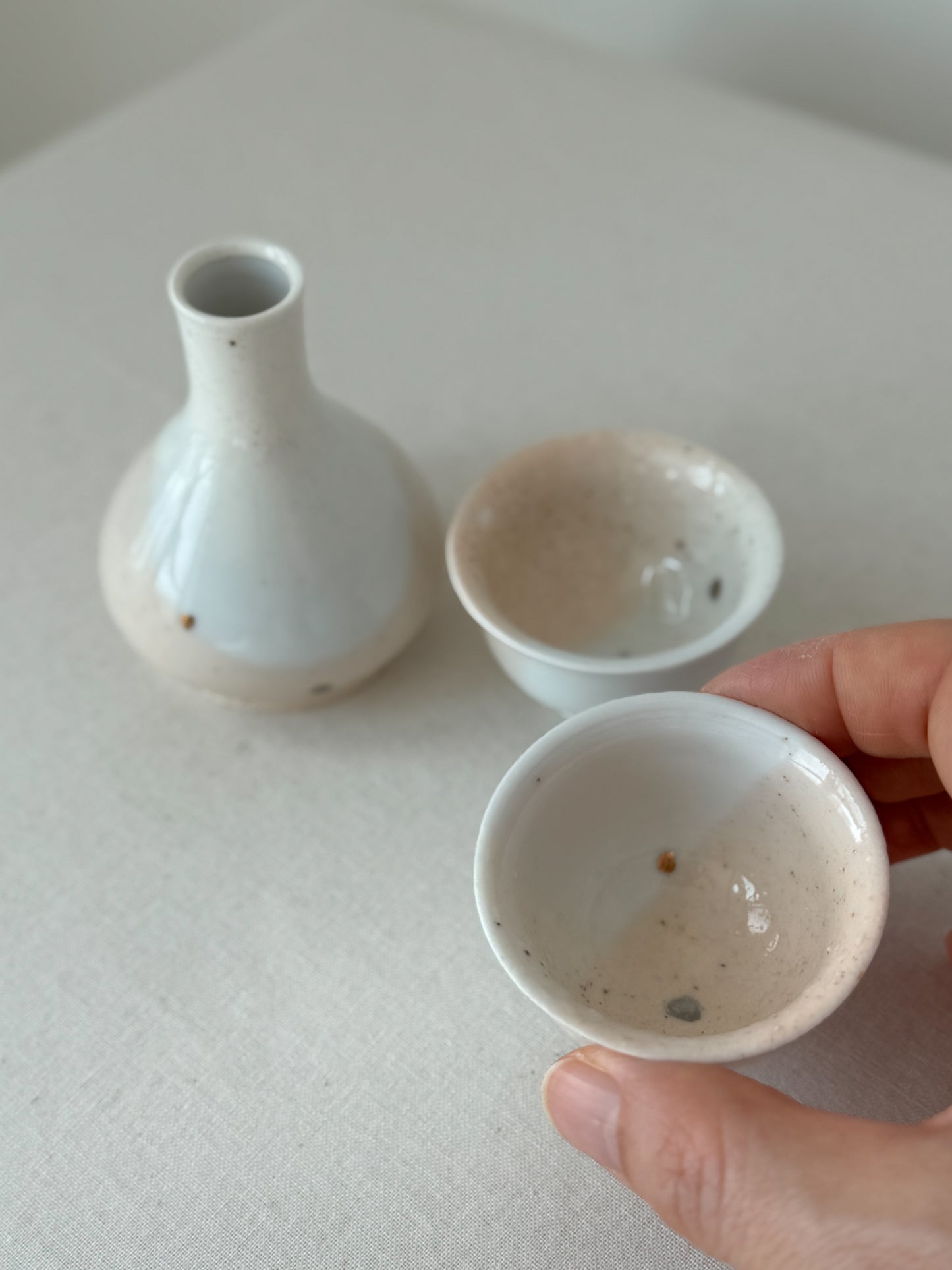 Baekja Deombeong Soju Set – 2-Person Set