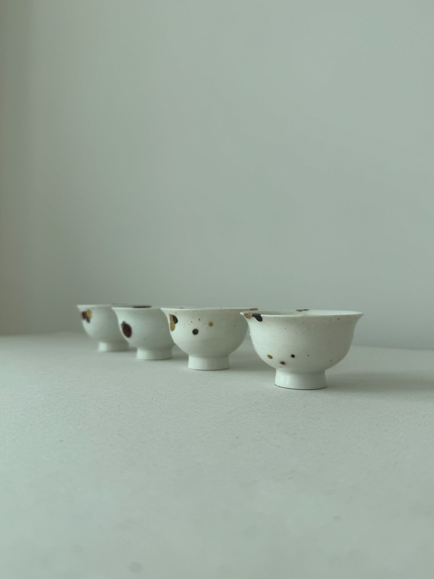 White Porcelain Cup with Geumdong Flecks