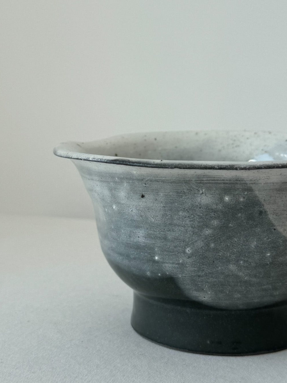 Galaxy Flow – Black Clay Deombeong Chawan