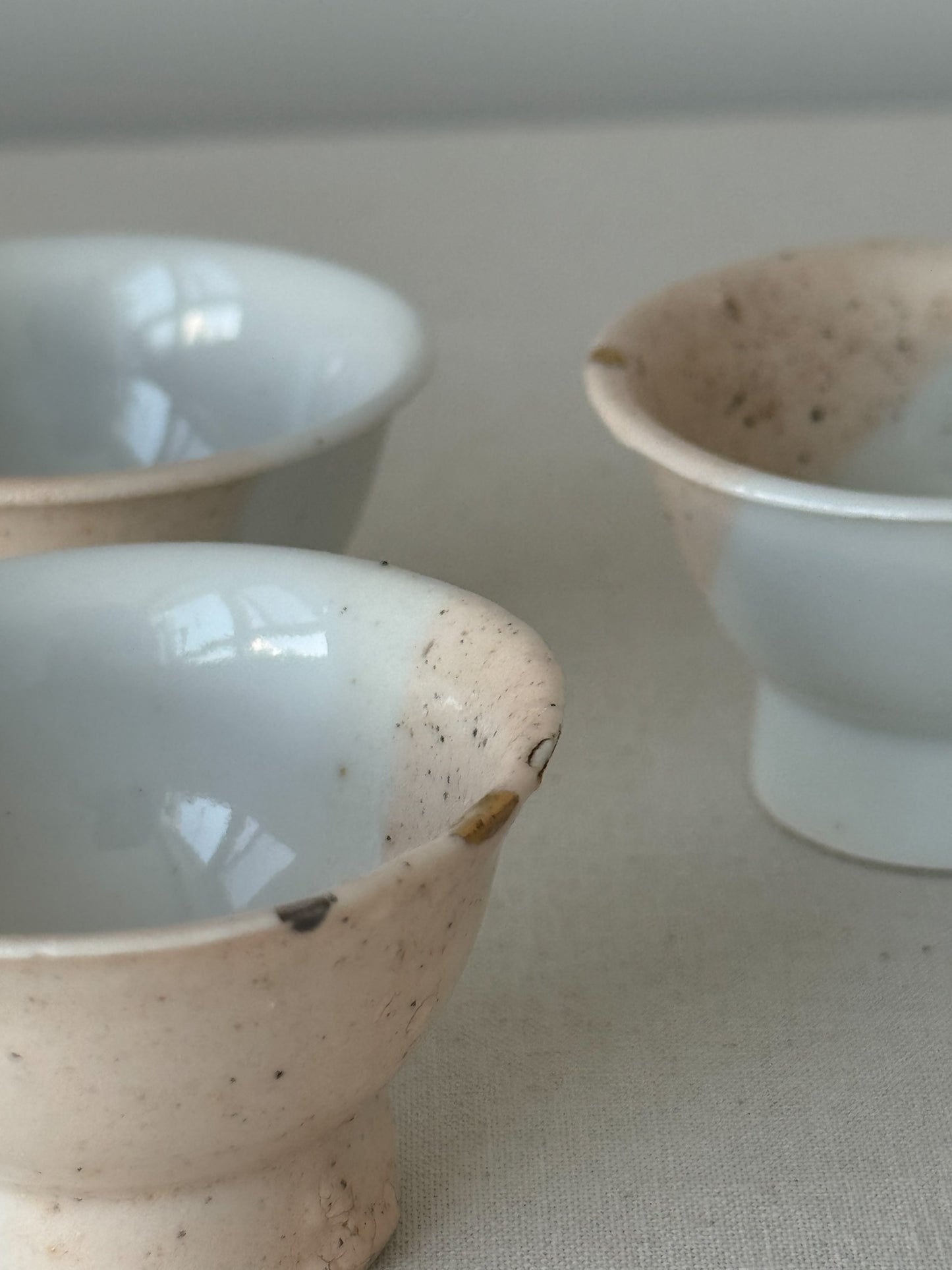 Tranquil Flow – Baekja Deombeong Mini Teacup