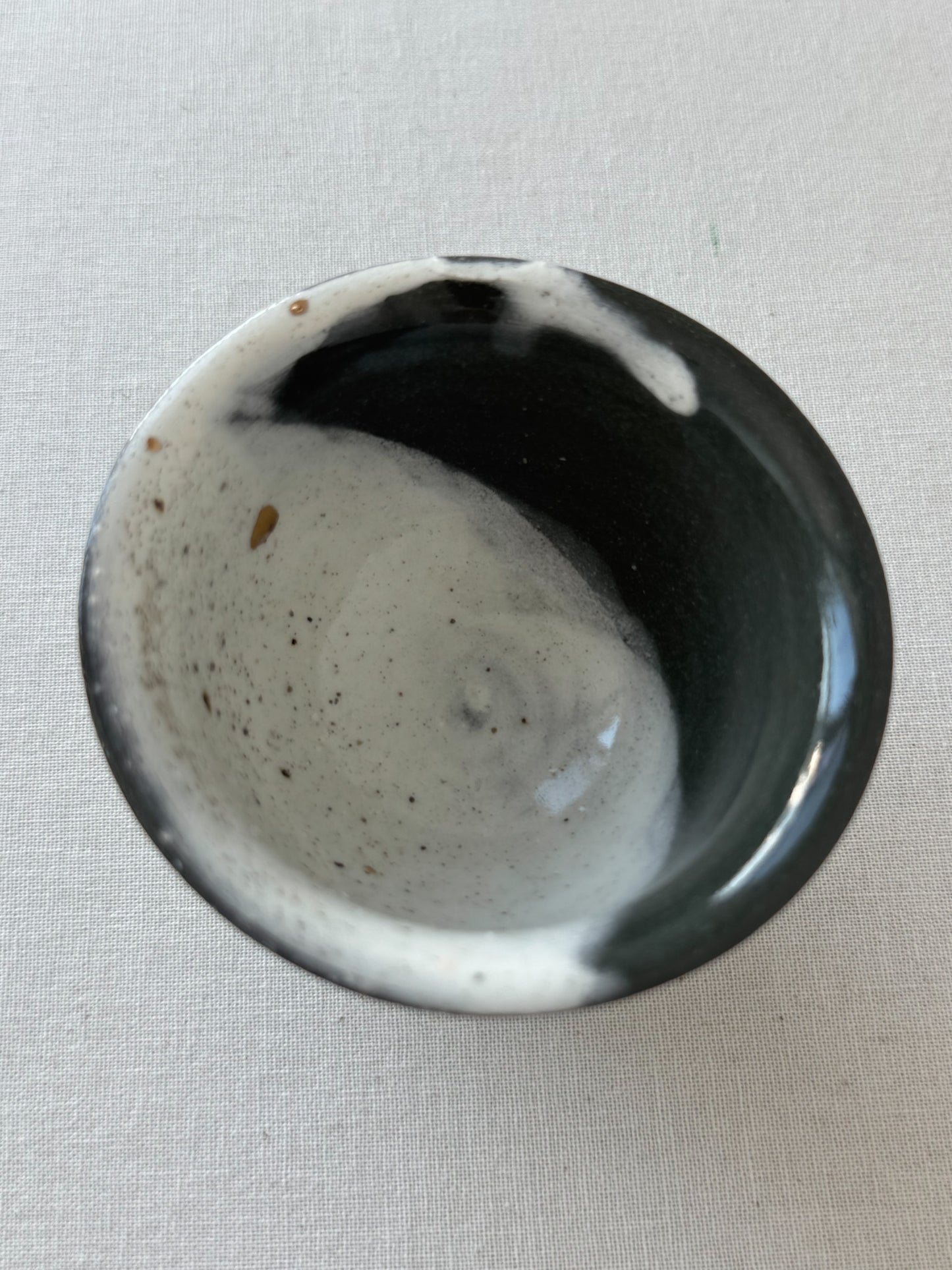 Ink Flow – Black Clay Deombeong Teacup
