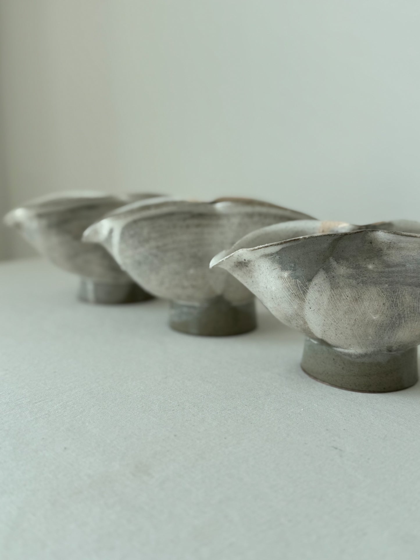 Buncheong Gray Petal Sookwoo