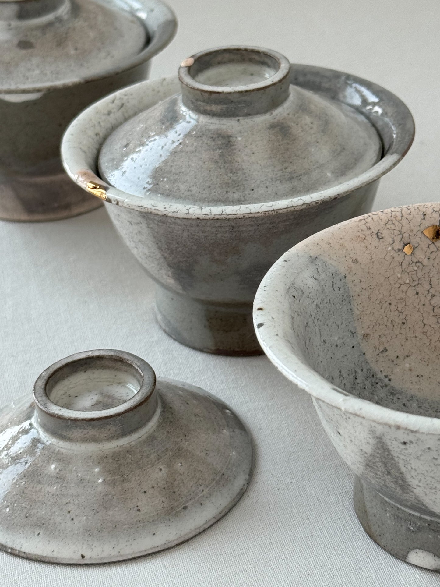 Buncheong Gray Gaewan with Gold Accents