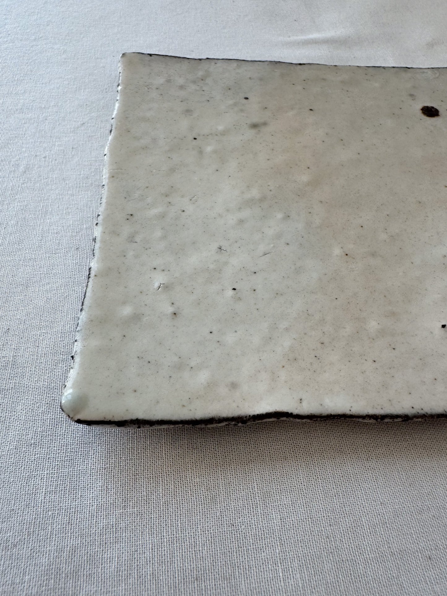 Quiet Strength in Clay-Buncheong Tray
