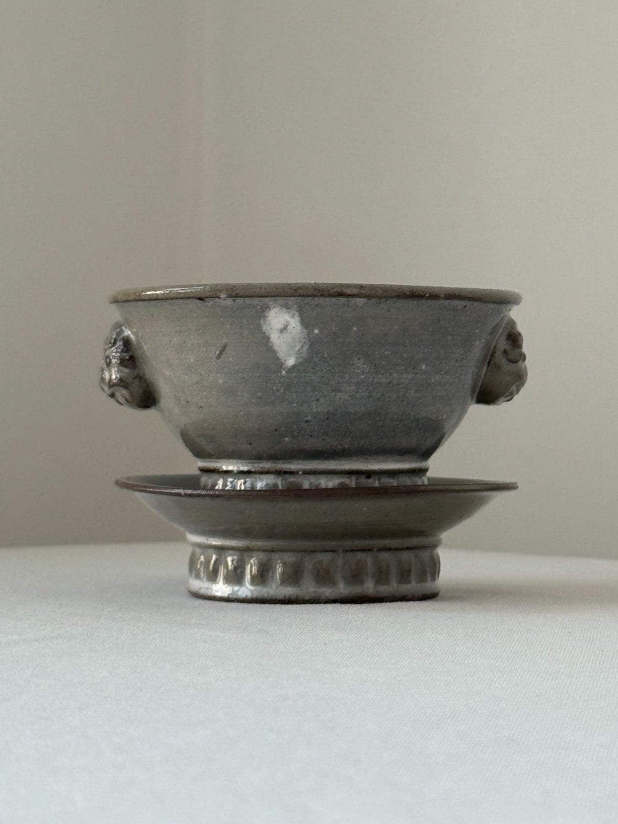 Black Clay Haetae Twin-Head Tea Cup