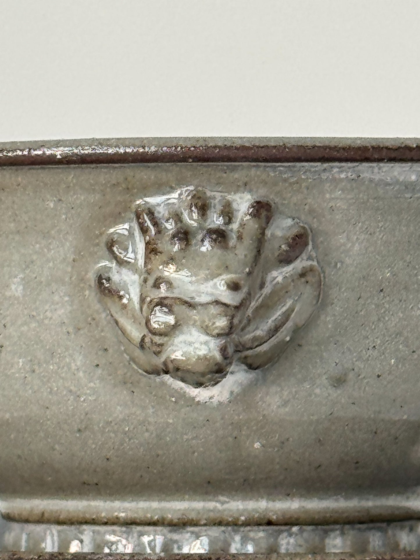 Black Clay Twin Dragon Tea Cup