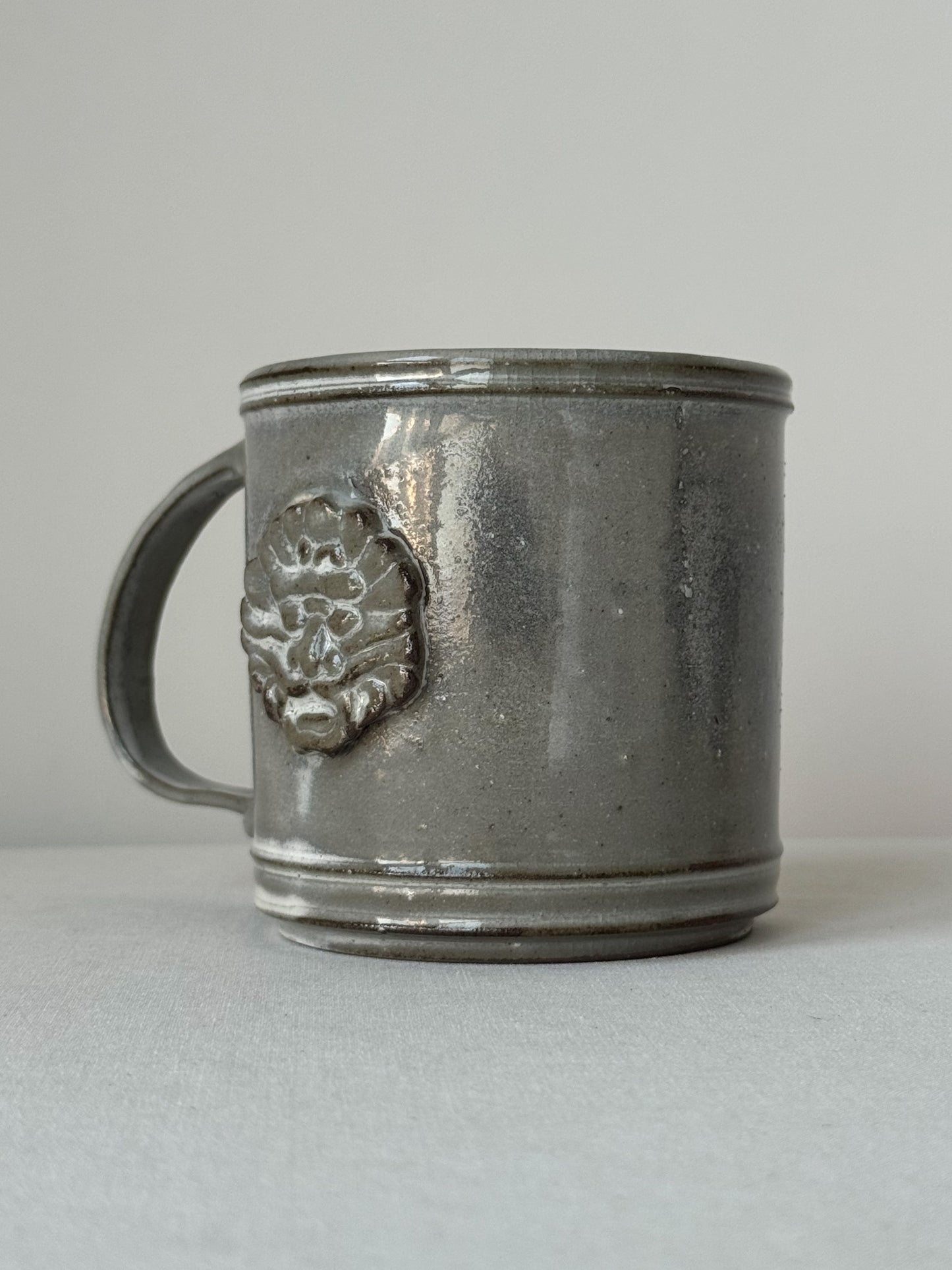 Black Clay Haetae Handle Mug