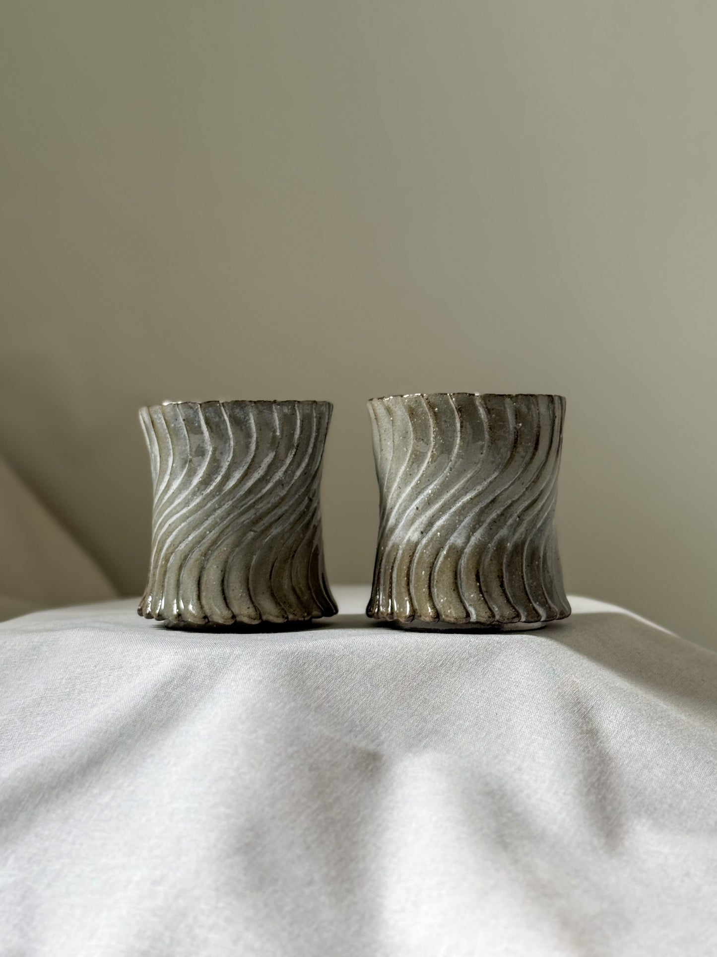 Black Clay Rising Wave Cup Set – Silver / Khaki