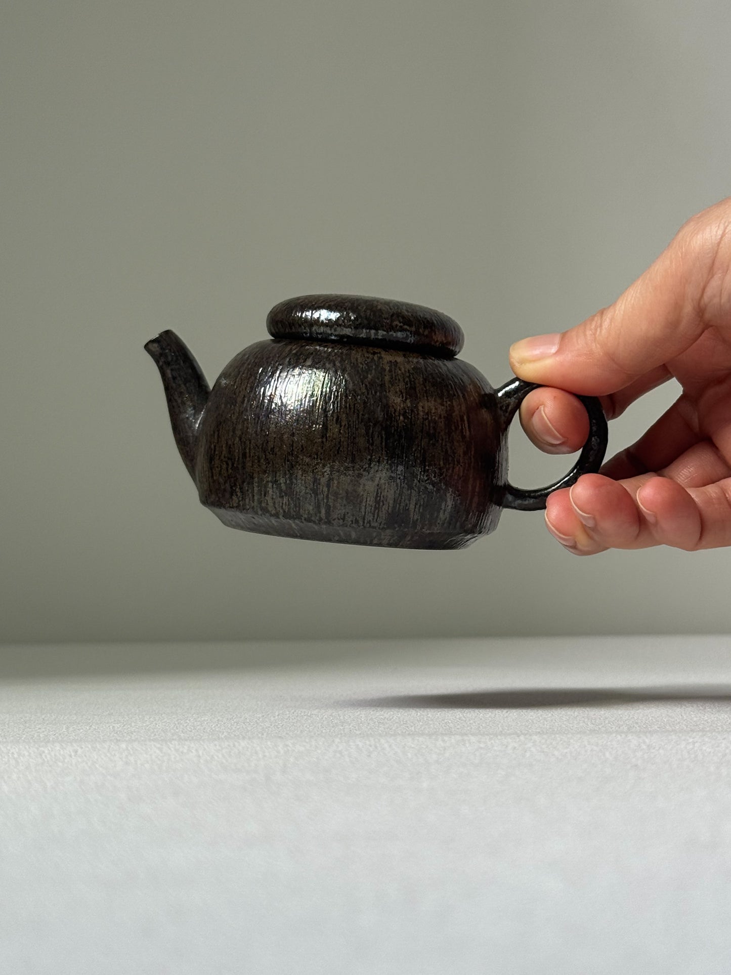 Starlit Rain Onggi Teapot (100cc)