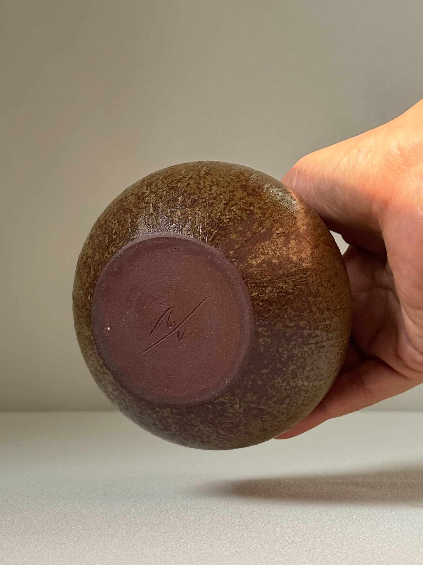 Starlit Rain Brown Onggi Vase