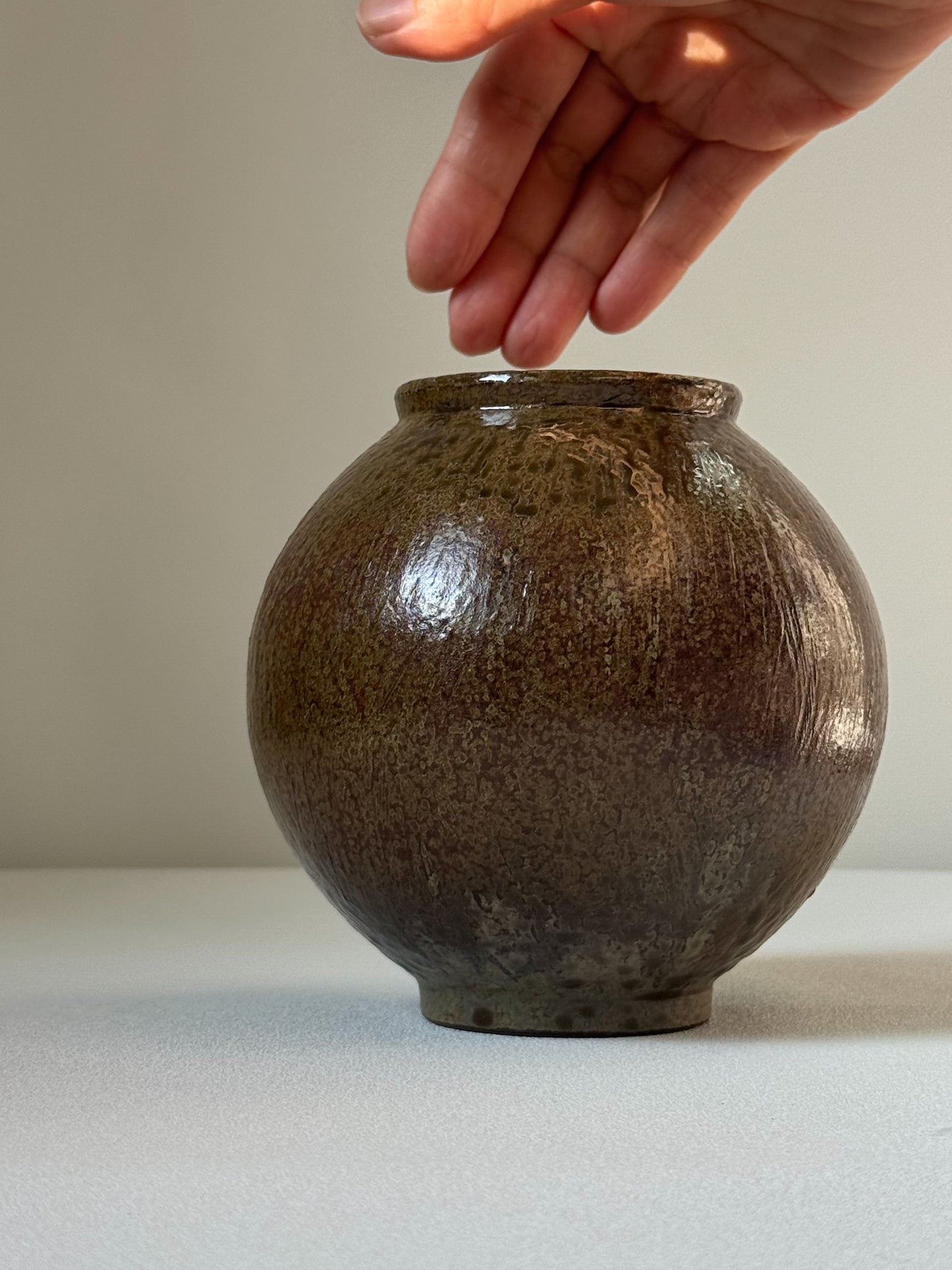 Starlit Rain Onggi Moon Jar