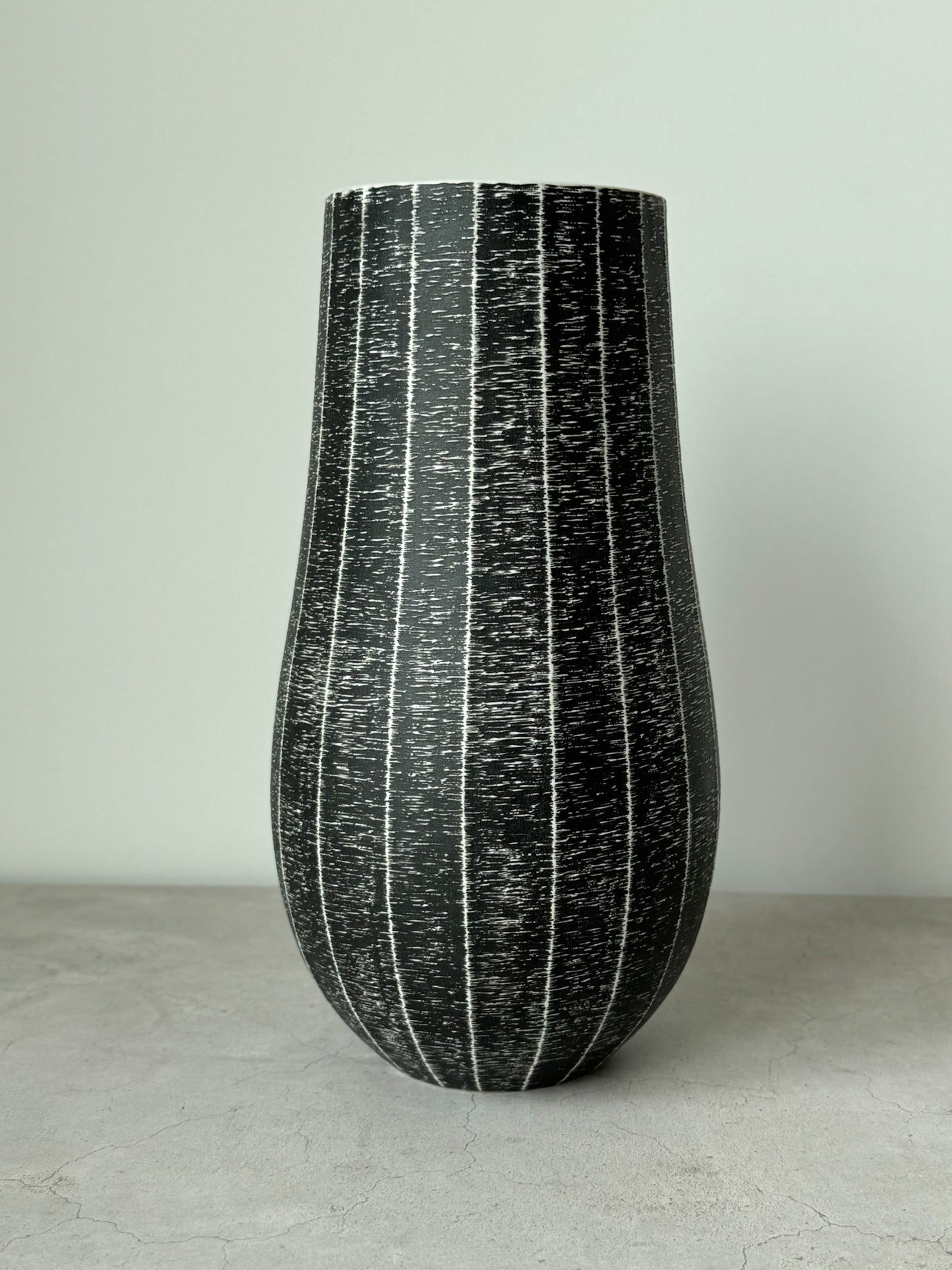 Movement of Line - Hwa