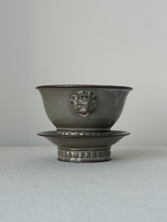 Black Clay Twin Dragon Tea Cup